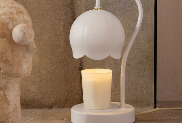 Aromatherapy lamp